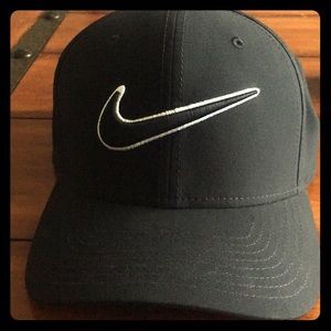 Nike Golf Hat Size M/L